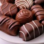 Как растолковать, к чему снятся шоколадные конфеты