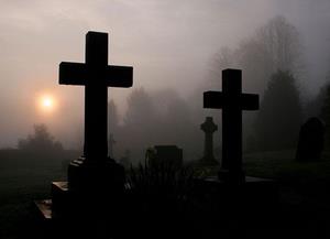 Туман на кладбище