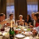 Как растолковать, к чему снится застолье